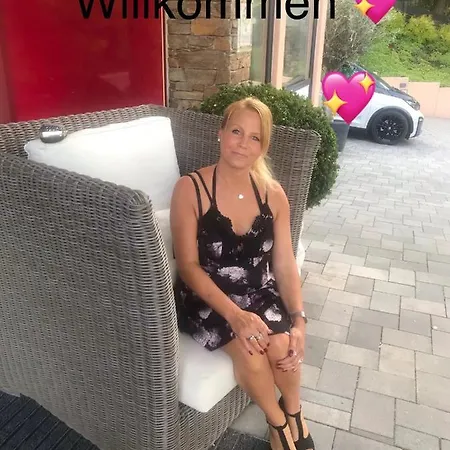Apartment Christinas Strandhus Mit Balkon Und Strandkorb Und Parkplatz Salzgitter